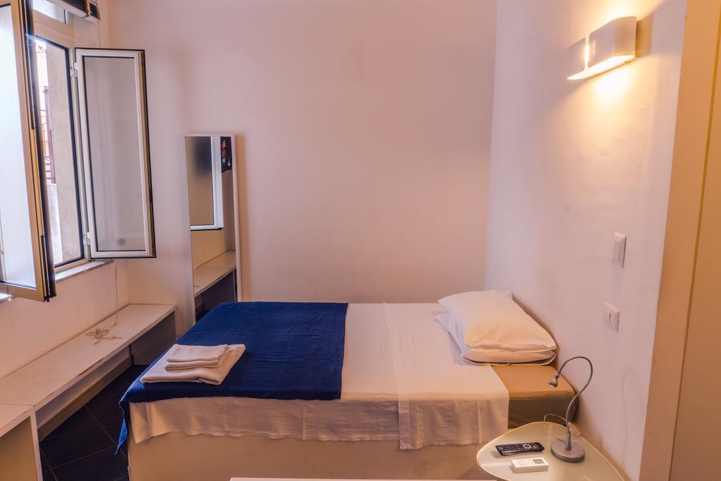 דירות רג'יו די קאלאבריה Solobed מראה חיצוני תמונה